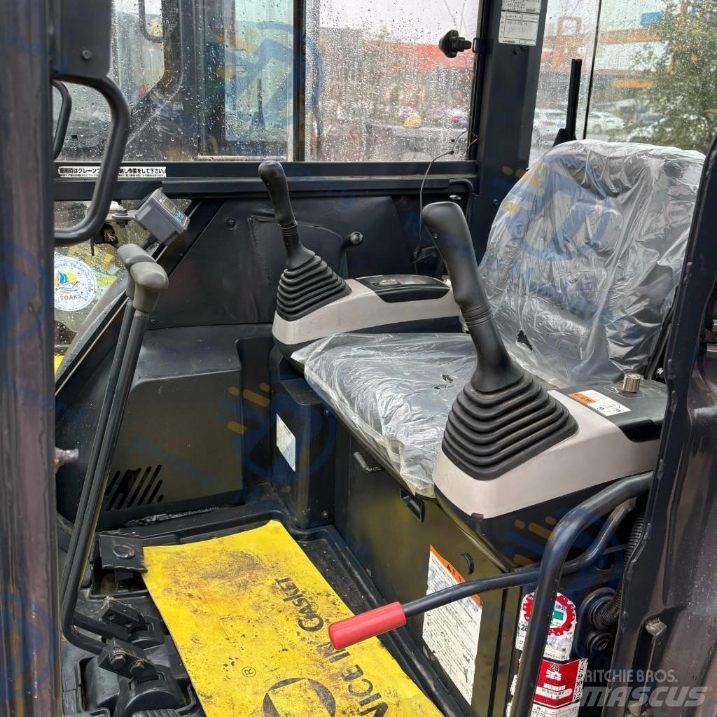 Komatsu PC 30MR Mini bageri <7t