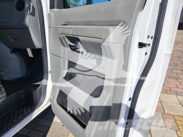 Ford E450 Građevinarstvo – ostalo