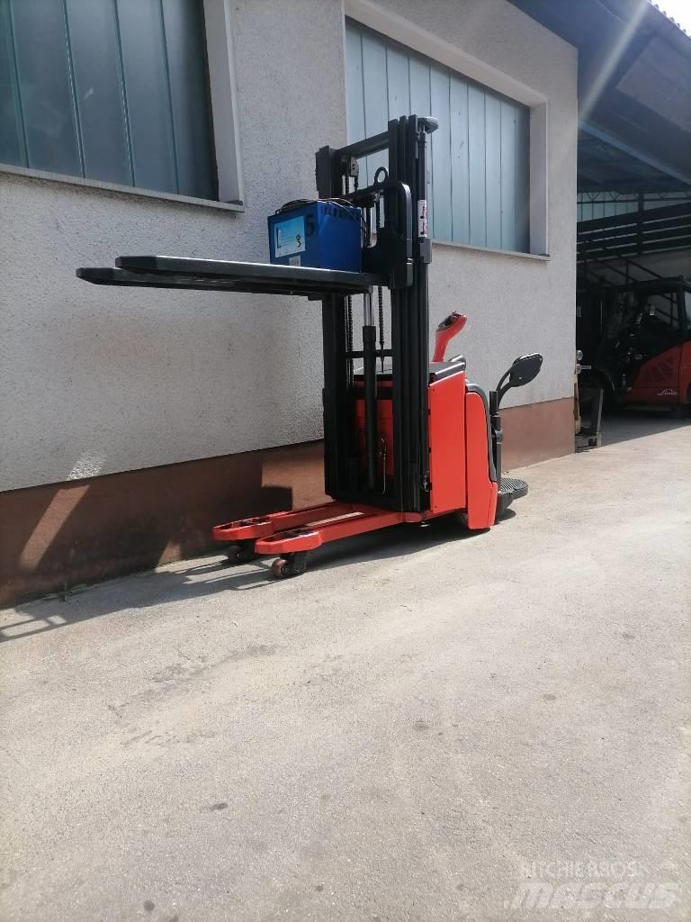 Linde L16i-AP-372 Nisko podizni električni viličar sa platformu