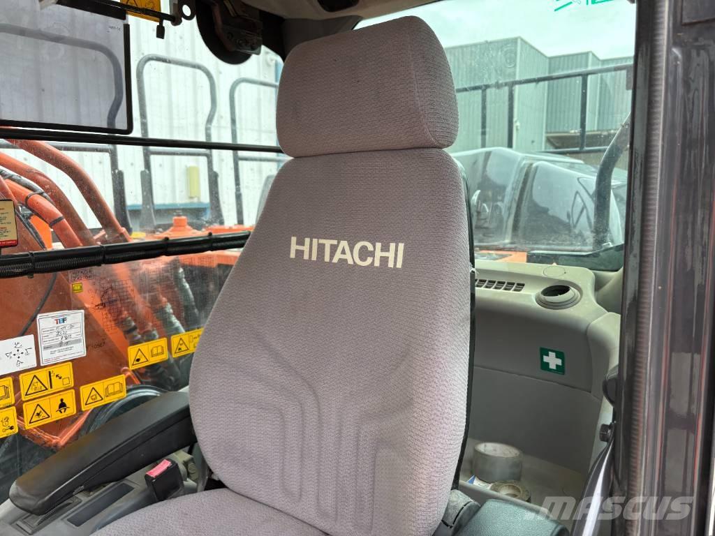 Hitachi ZX210LC-6 Bageri gusjeničari