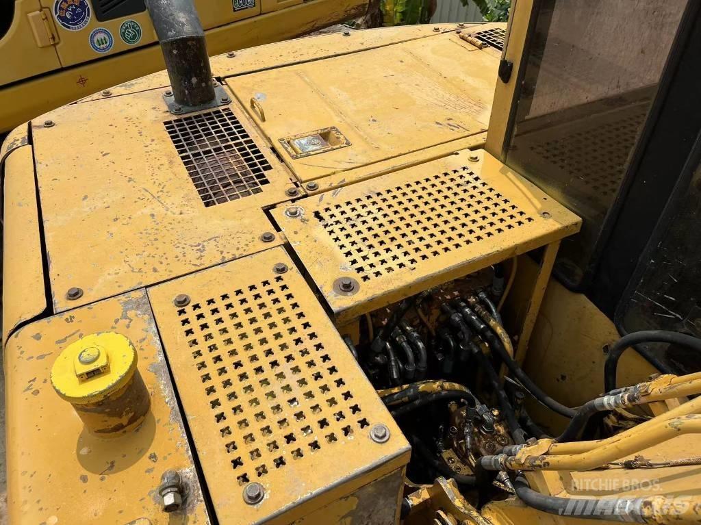 CAT 307 Bageri gusjeničari