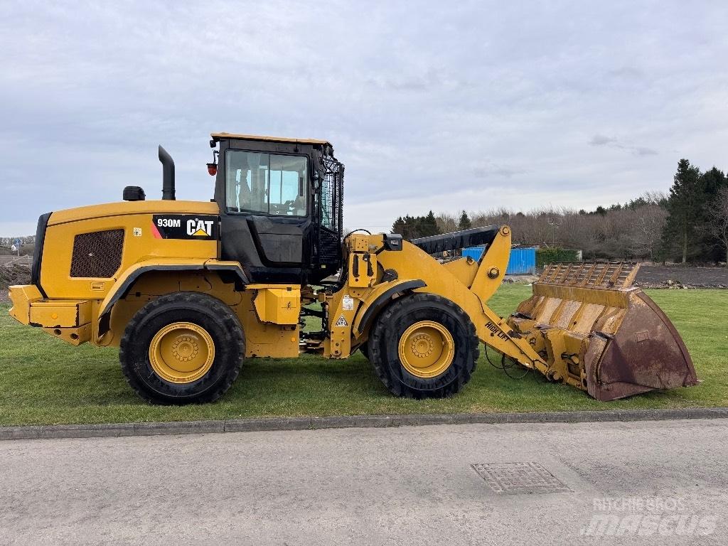 CAT 930 M Utovarivači na kotačima
