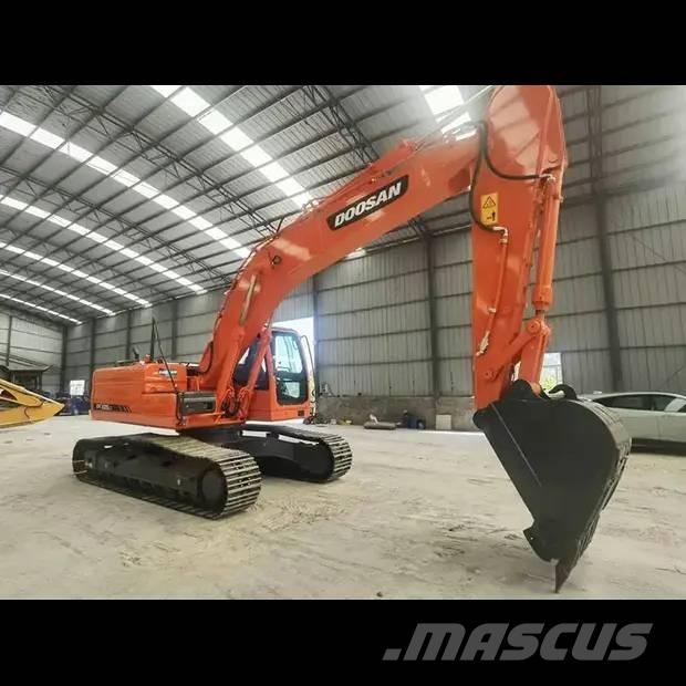 Doosan DX 225 LC Bageri gusjeničari