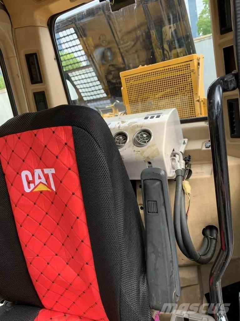 CAT 325 B L Bageri gusjeničari