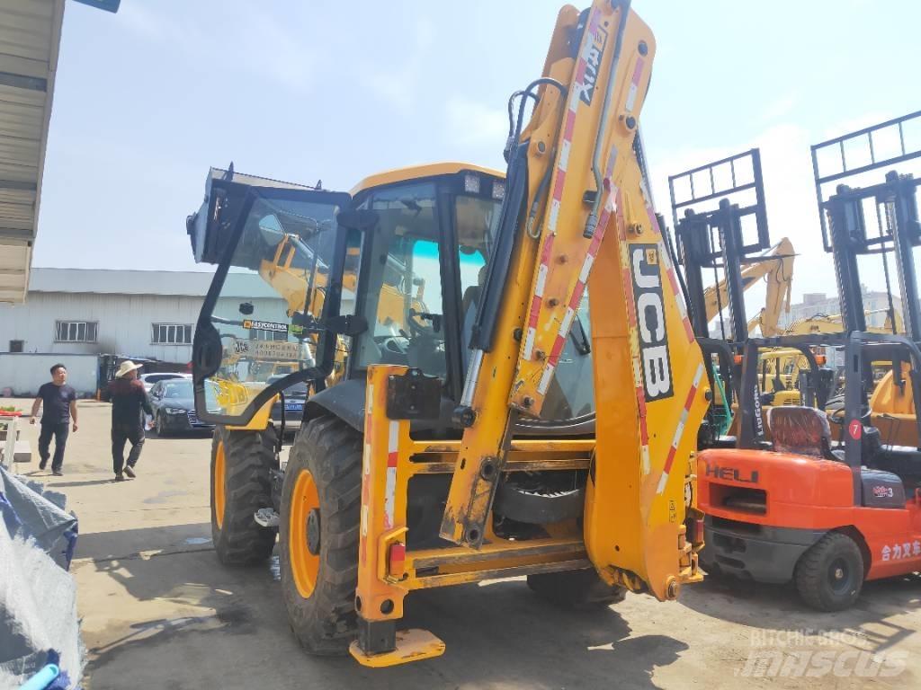 JCB 4CX Utovarni rovokopači