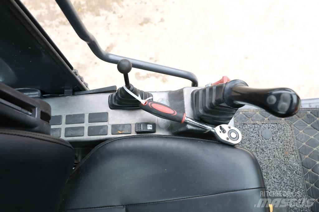 Doosan DX 75-9 C Mini bageri <7t