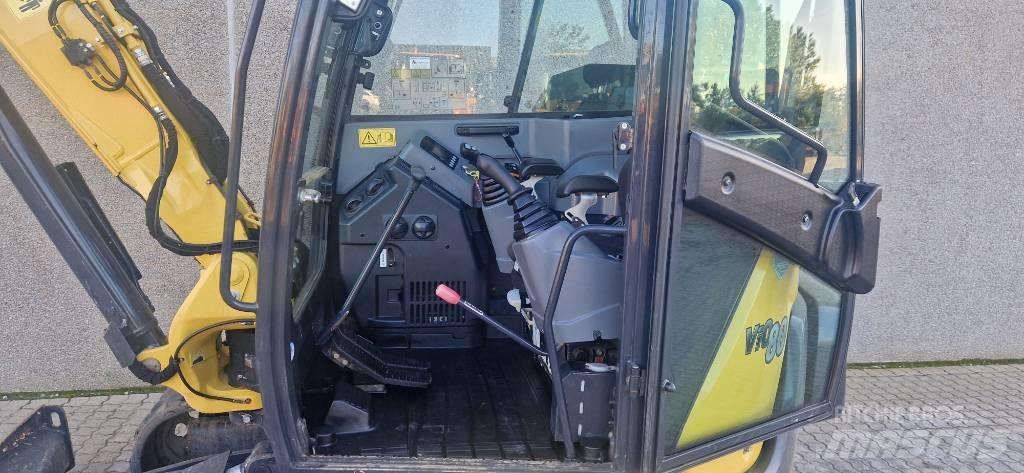 Yanmar VIO80 Bageri gusjeničari