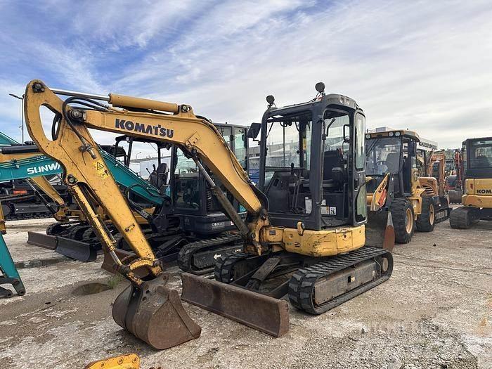 Komatsu PC30 Mini bageri <7t