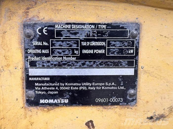 Komatsu PC30 Mini bageri <7t