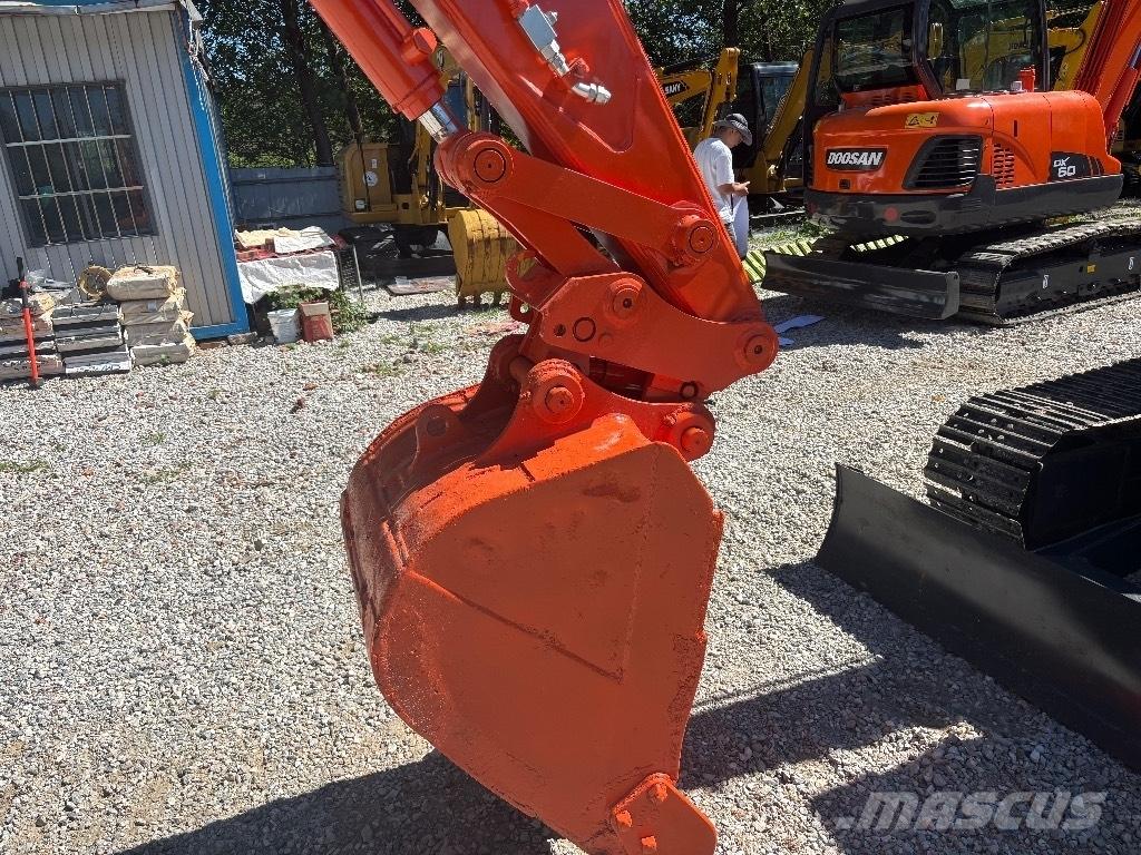 Hitachi ZX 70 Mini bageri <7t