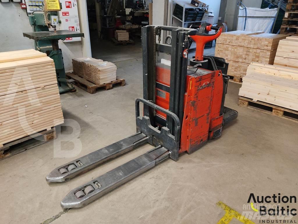 Linde L12 L Ručni električni viličar