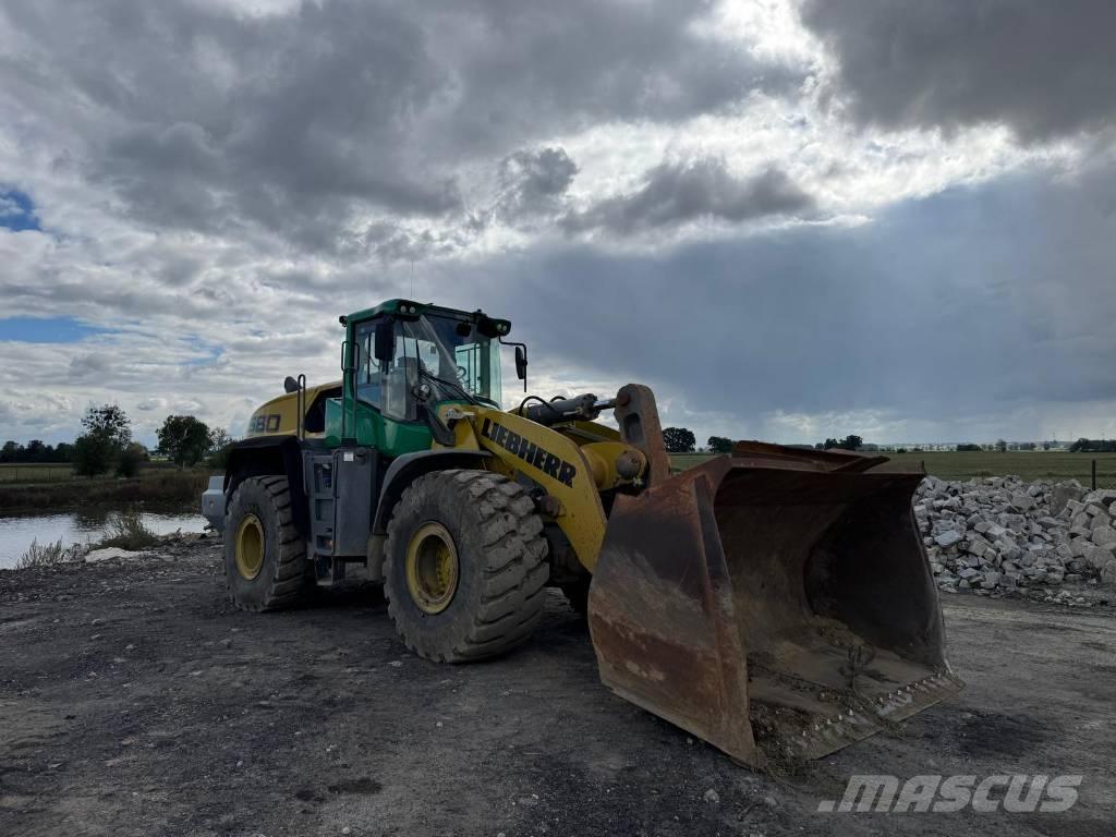 Liebherr L 580 Utovarivači na kotačima