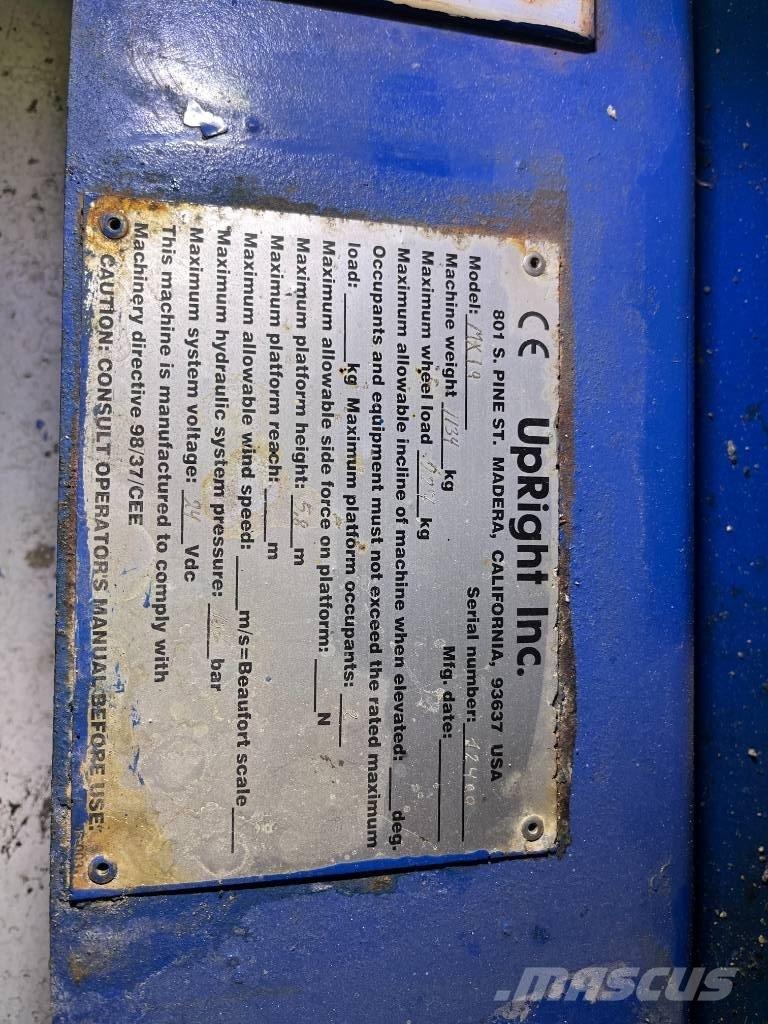 UpRight MX19 Škaraste platforme