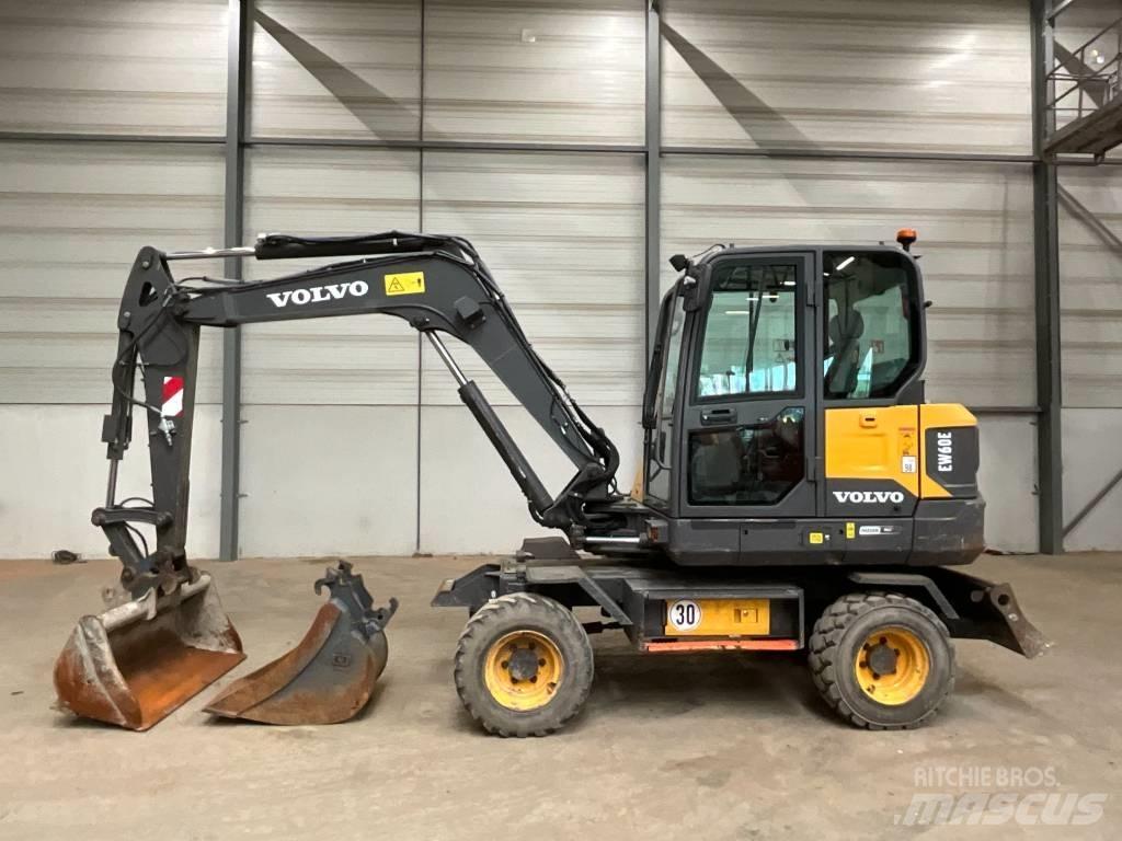 Volvo EW 60 E Bageri na kotačima