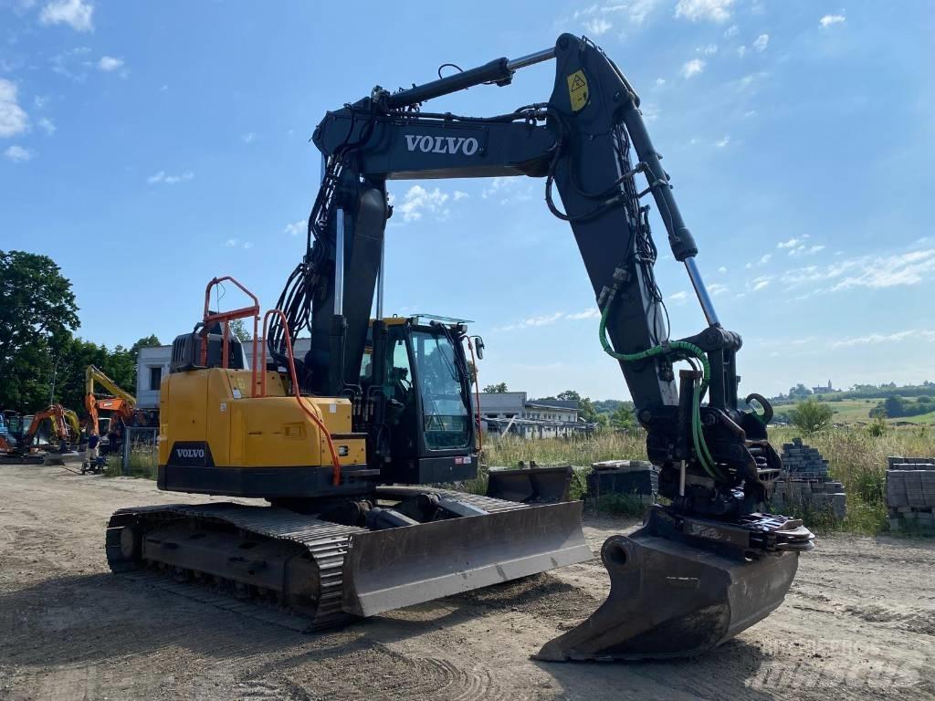 Volvo ECR 235 Bageri gusjeničari