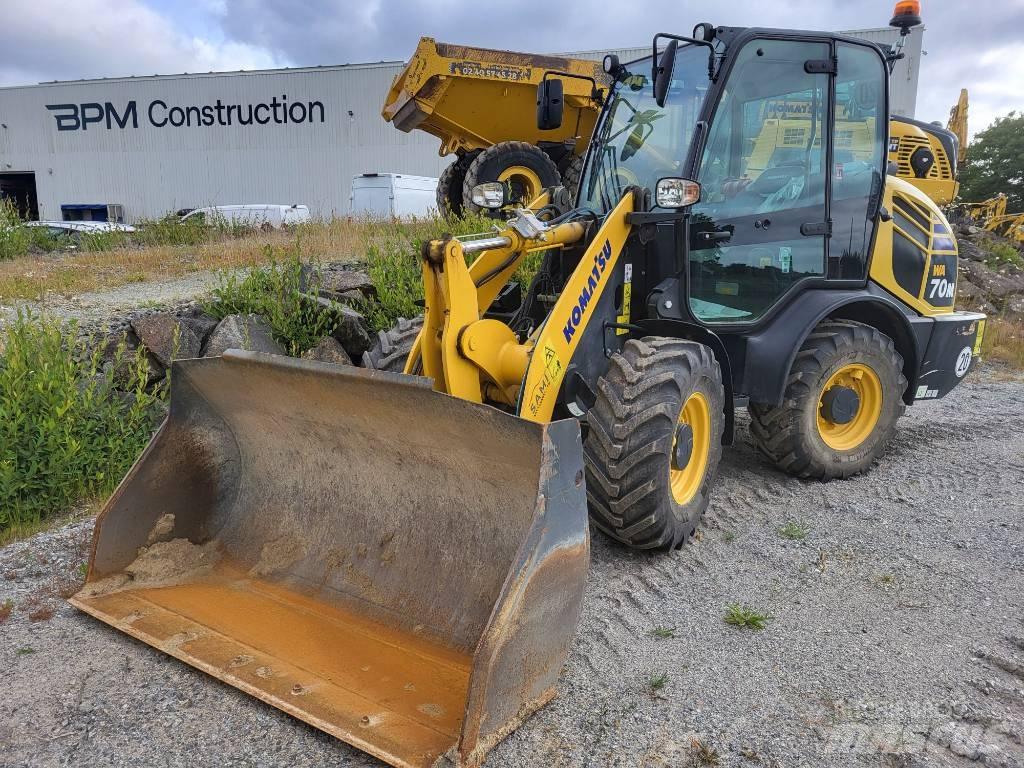Komatsu WA70M-8 Utovarivači na kotačima