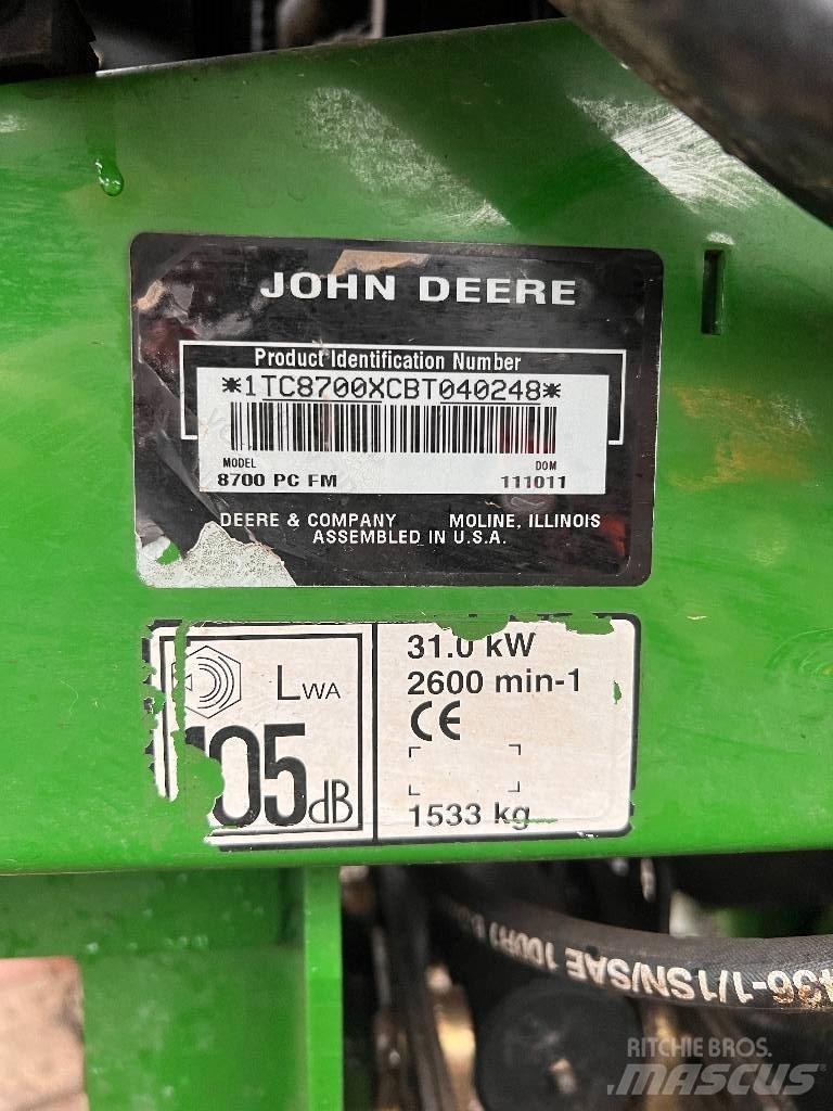John Deere 8700 Kosilice za otvoren prostor