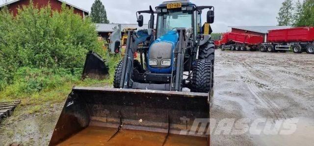 Valtra A85 Traktori
