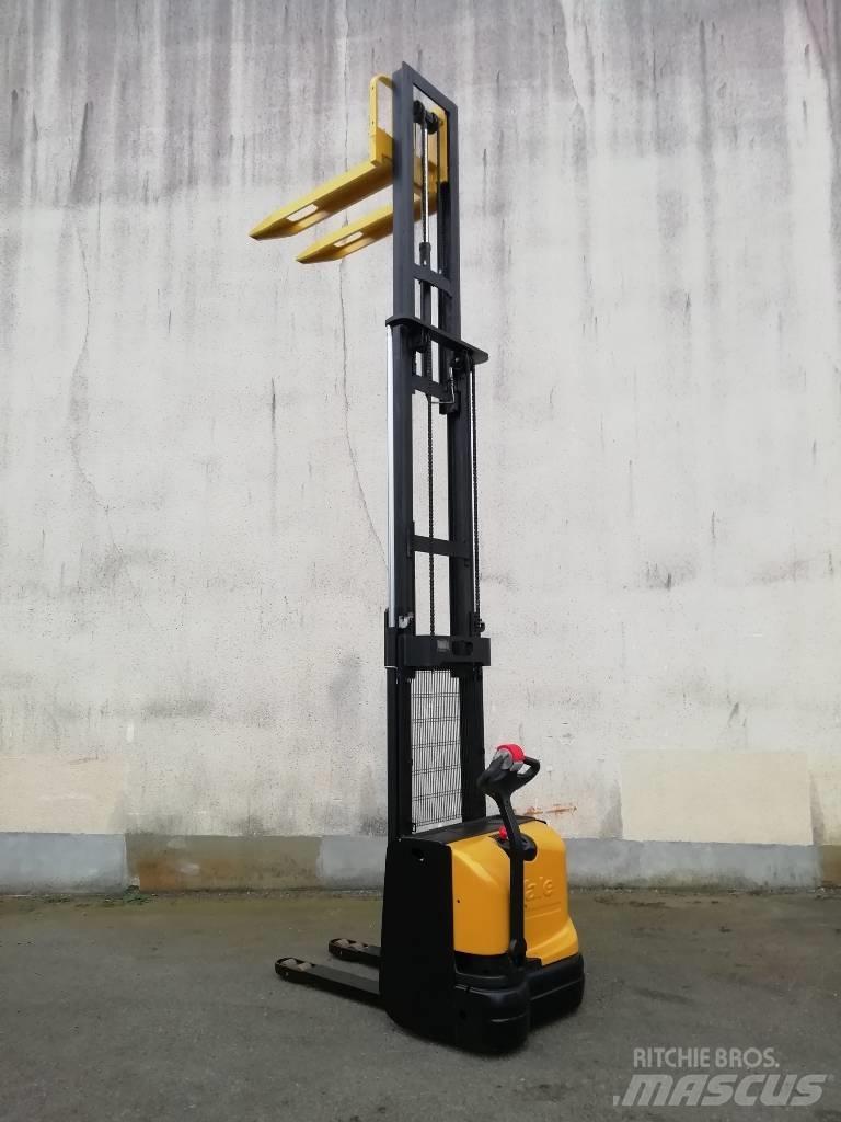 Hyster S1.4 Ručni električni viličar