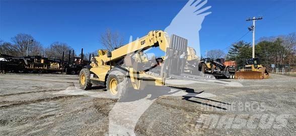 CAT TH560B Teleskopski viličari