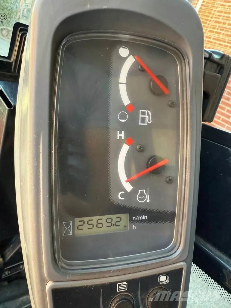 Kubota KX016-4 Mini bageri <7t