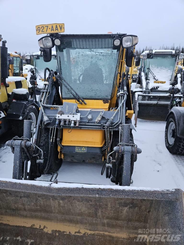 Wille 355 B Pomoćni strojevi