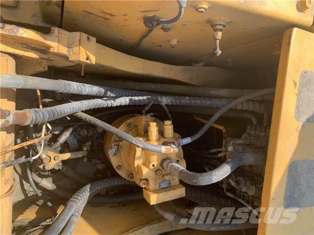 Hyundai R215-7 Bageri gusjeničari