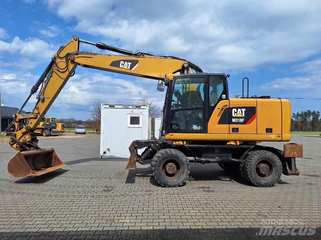 CAT M 318 F Bageri na kotačima