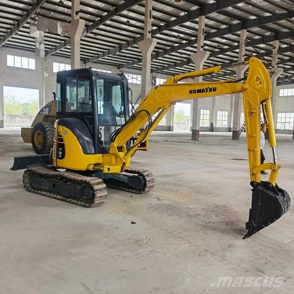 Komatsu PC 30 MR-3 Mini bageri <7t