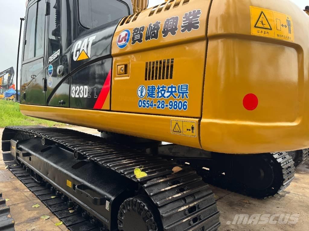 CAT 323D2 Bageri gusjeničari