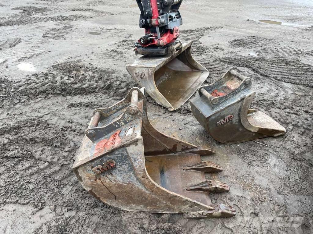 Takeuchi TB 240 Mini bageri <7t