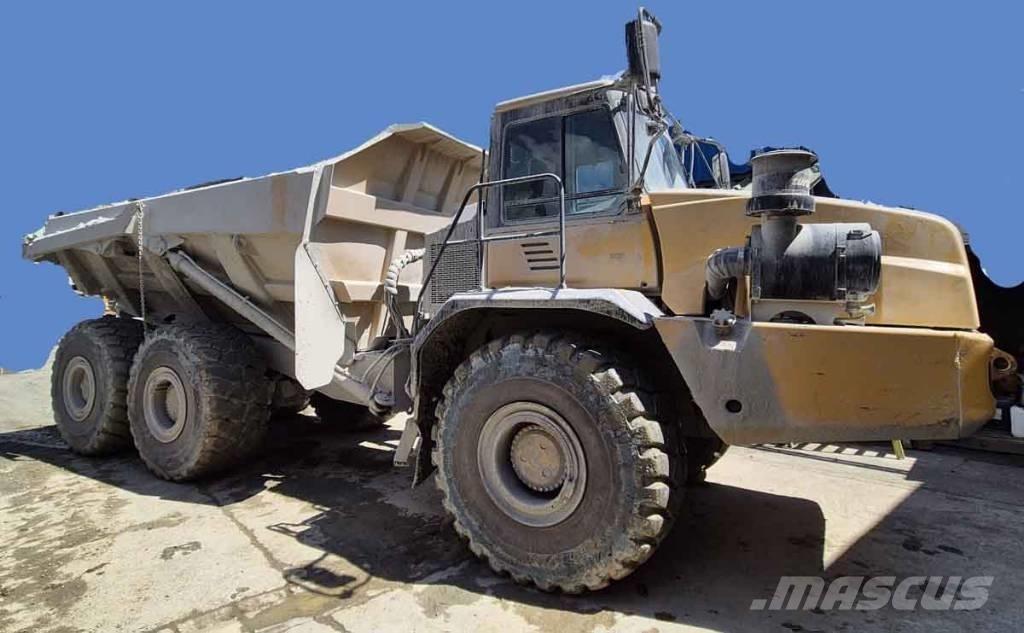 Bell B40D - 6x6 Zglobni demperi