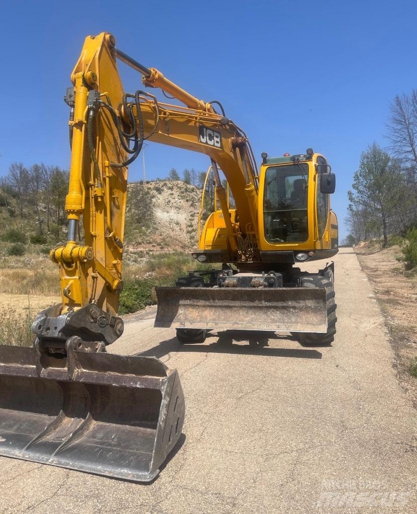 JCB JS 145 W Bageri na kotačima