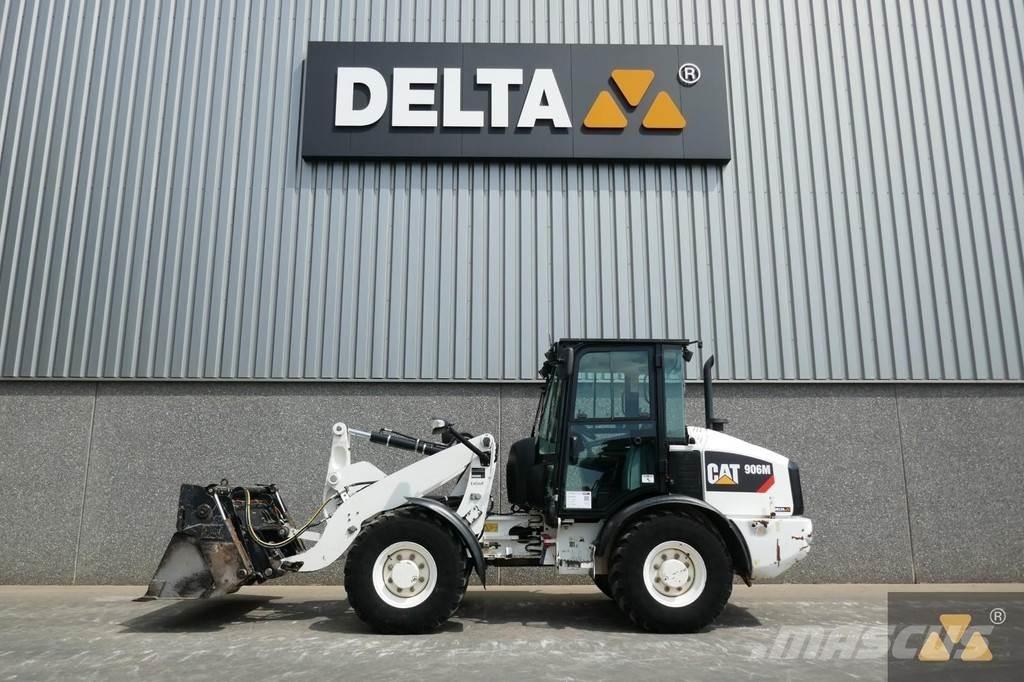 CAT 906M Utovarivači na kotačima