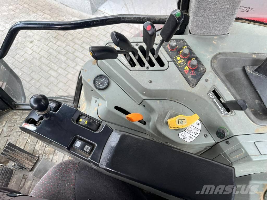 Massey Ferguson 8250 Traktori