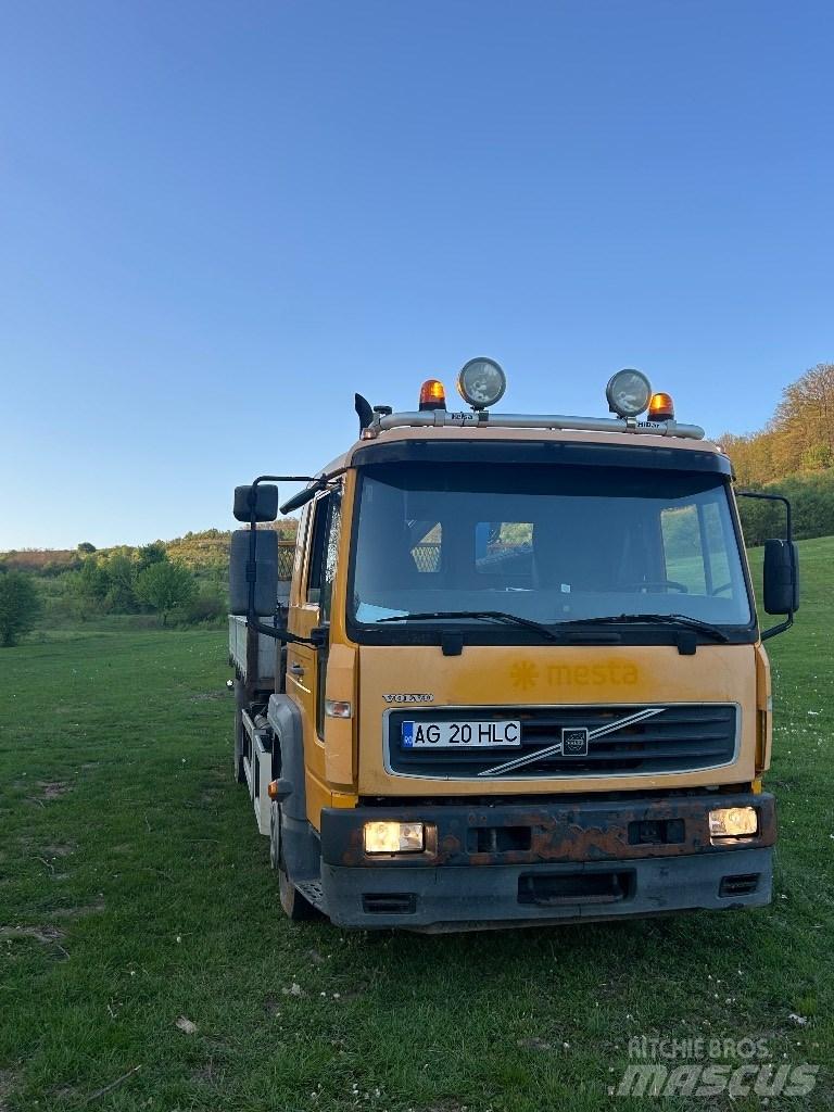 Volvo FL 6 Kamioni sa kranom