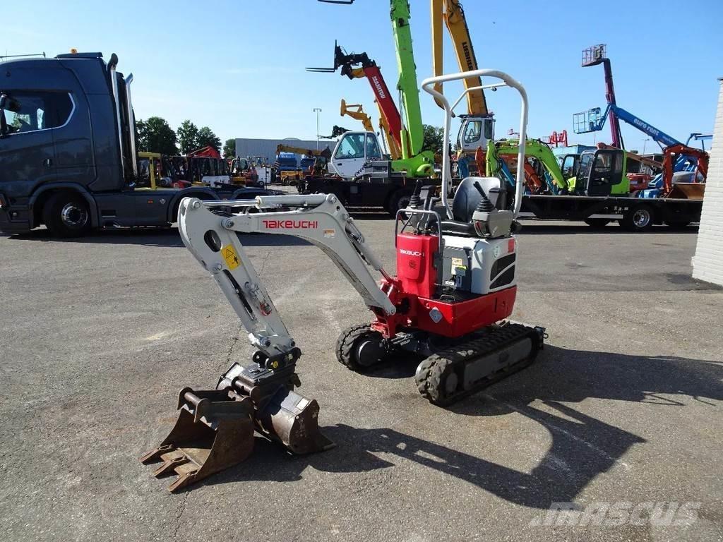 Takeuchi TB210 Mini bageri <7t