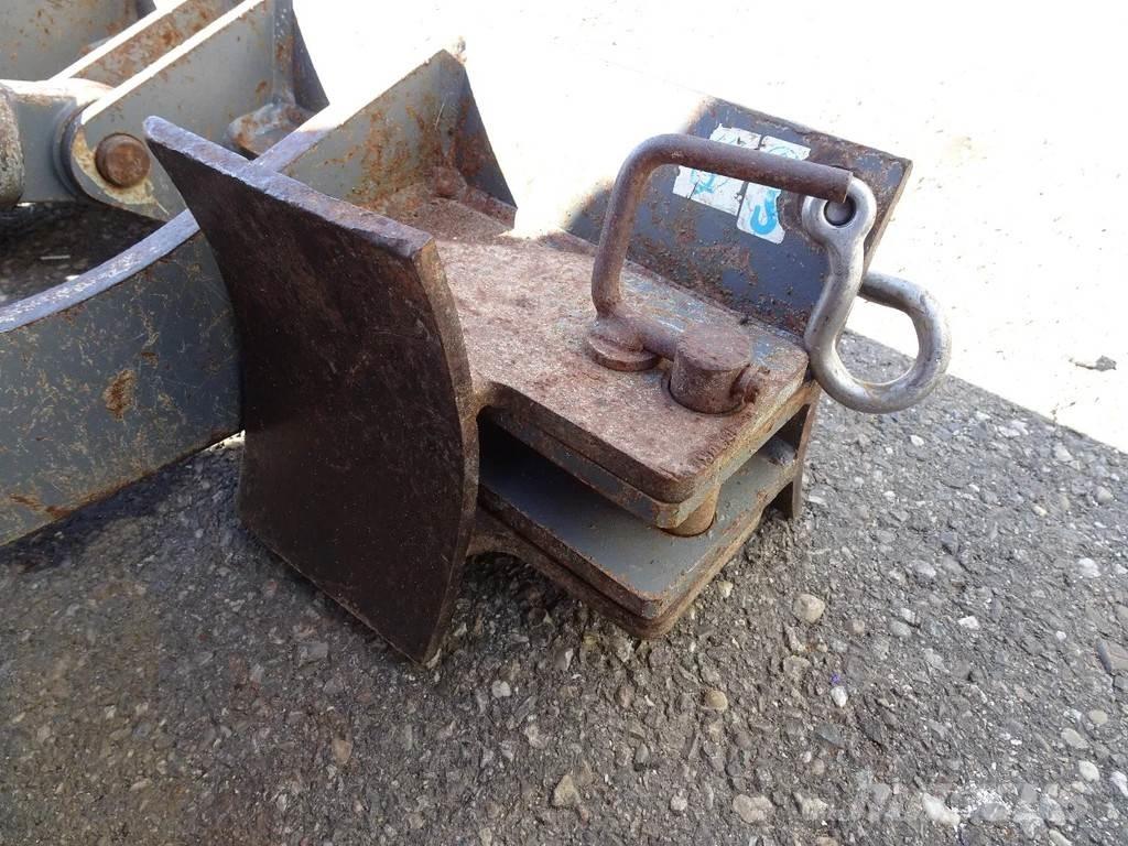 Takeuchi TB210 Mini bageri <7t