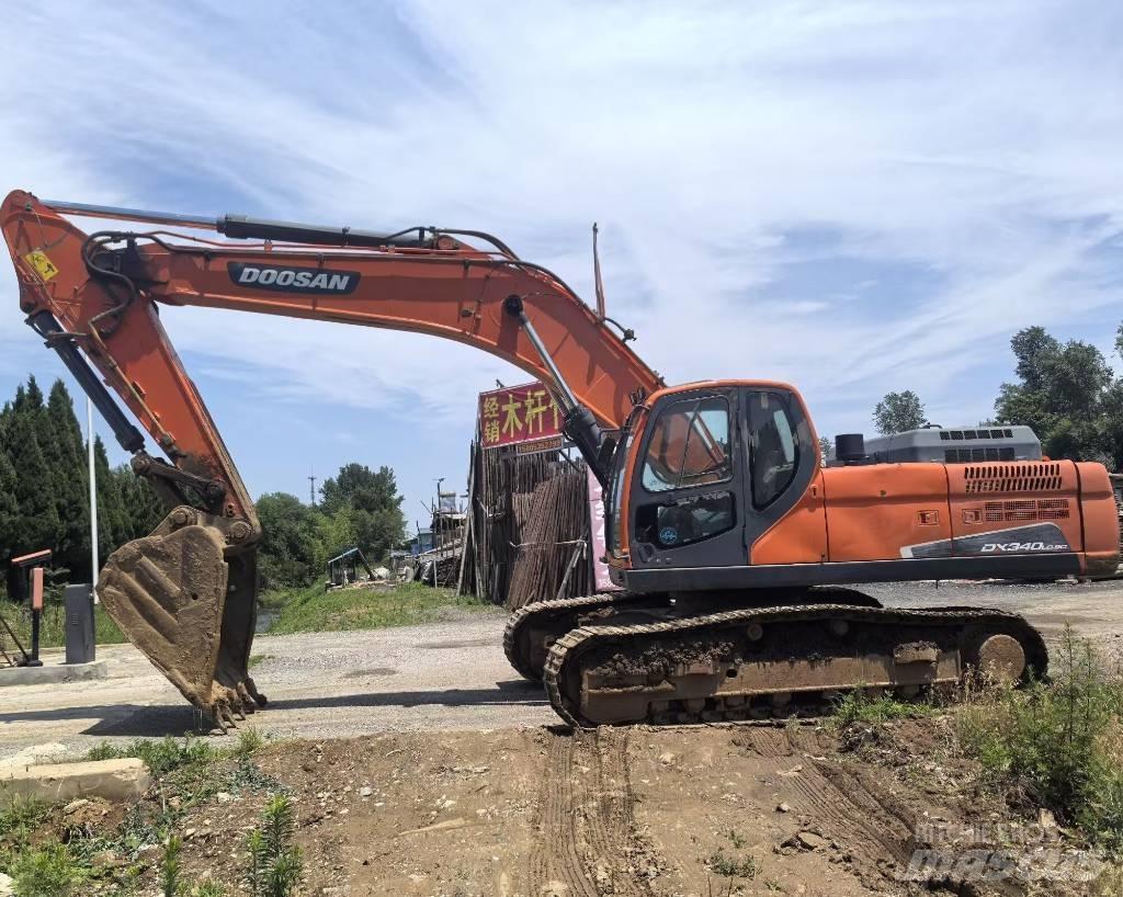 Doosan DX 340 LC Bageri gusjeničari