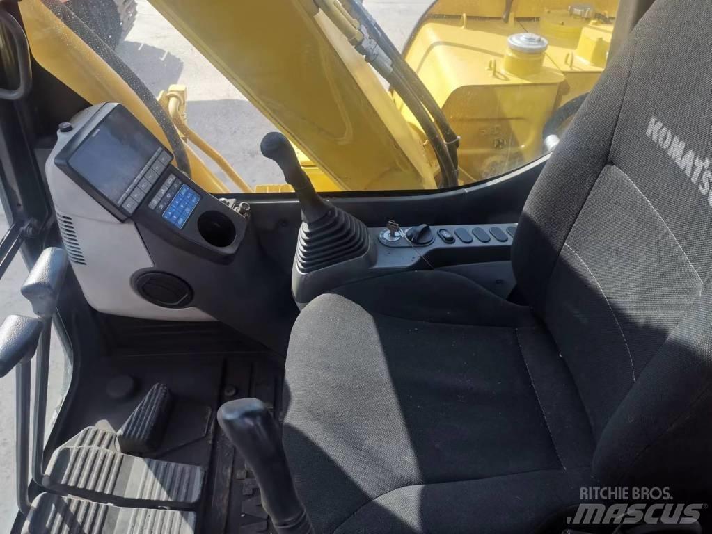 Komatsu PC 70 Bageri gusjeničari