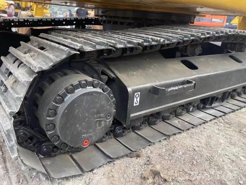 CAT 324 Bageri gusjeničari