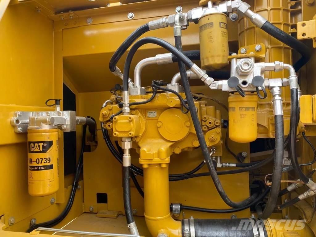 CAT 324 Bageri gusjeničari