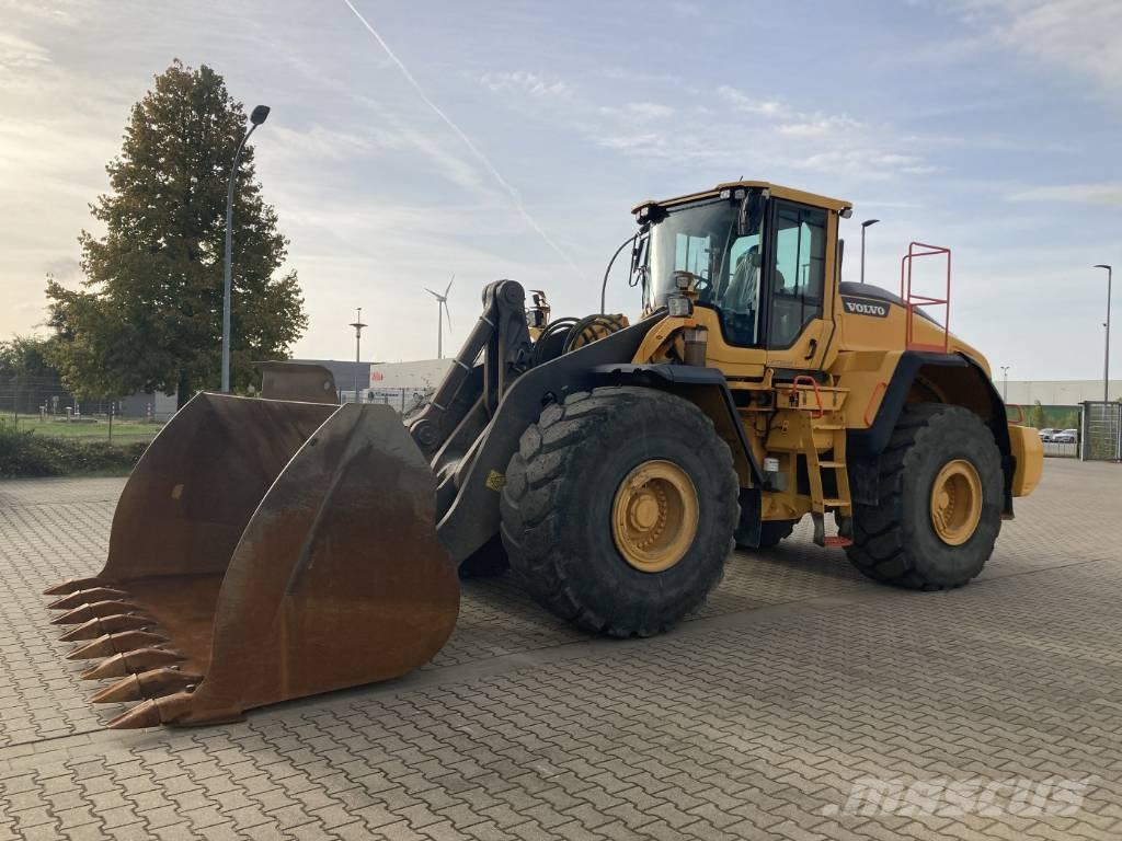 Volvo L 220 H Utovarivači na kotačima