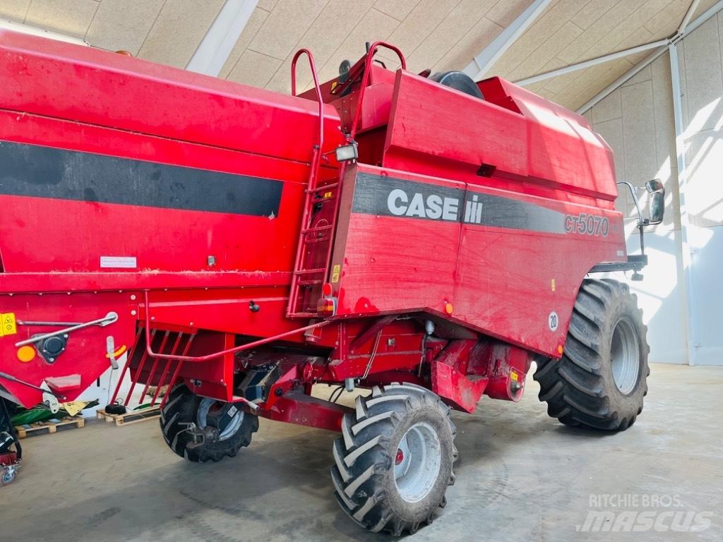 Case IH CT 5070 Kombajni