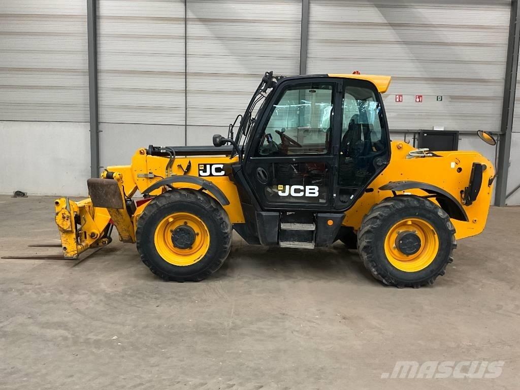 JCB 535-125 Teleskopski viličari