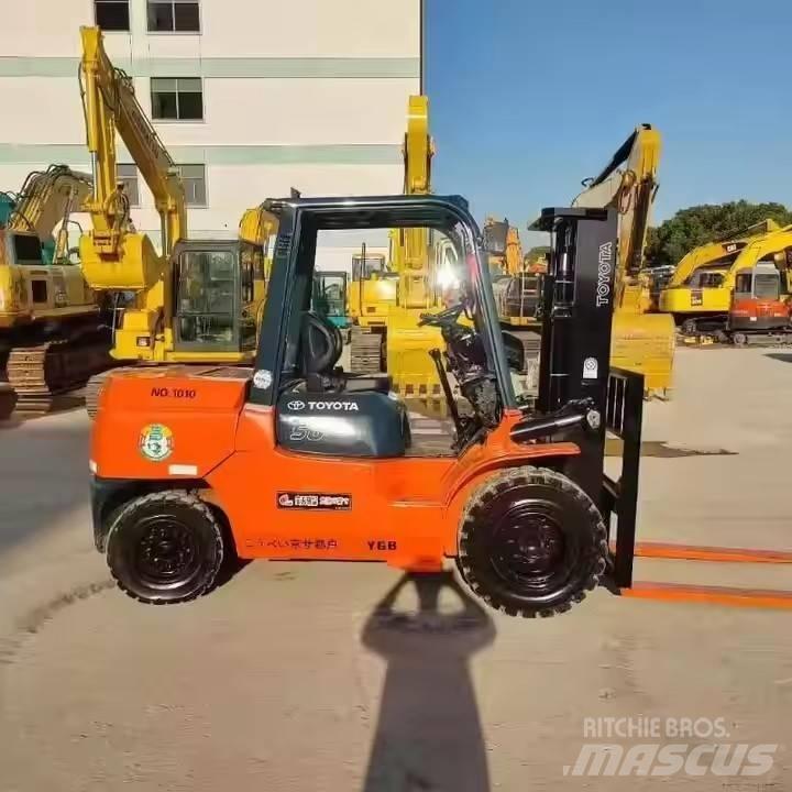 Toyota FD50 Dizelski viličari