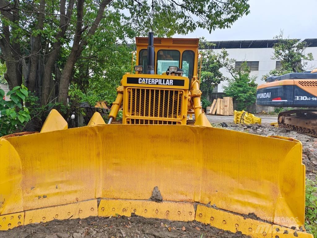 CAT D 7 G Buldožeri gusjeničari