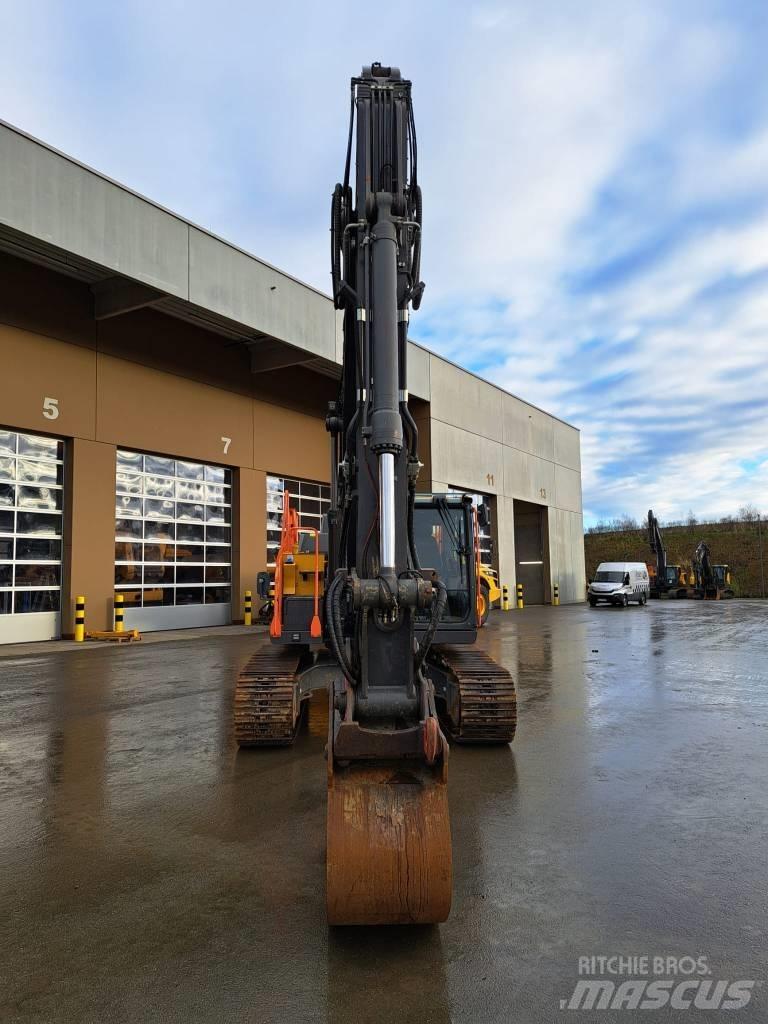 Volvo EC 200 EL Bageri gusjeničari