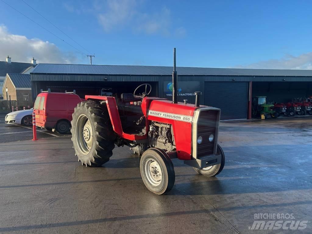 Massey Ferguson 265 Traktori