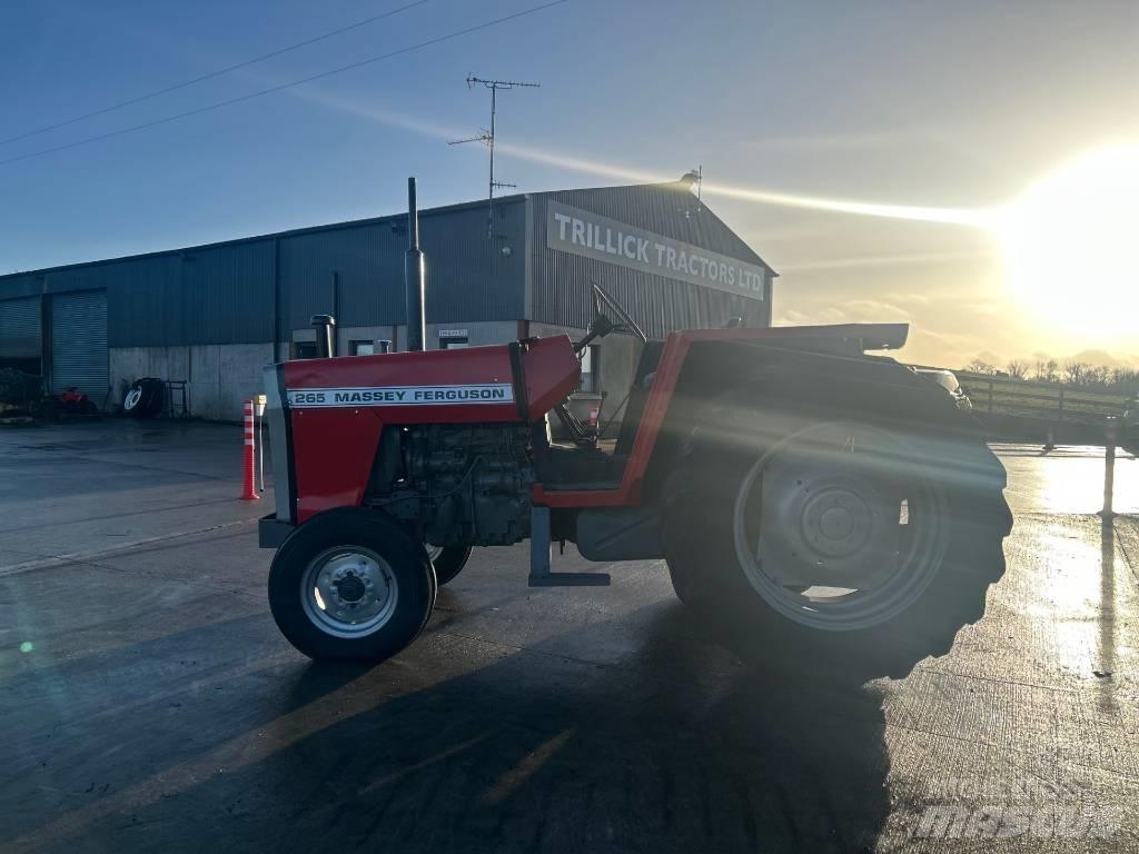 Massey Ferguson 265 Traktori